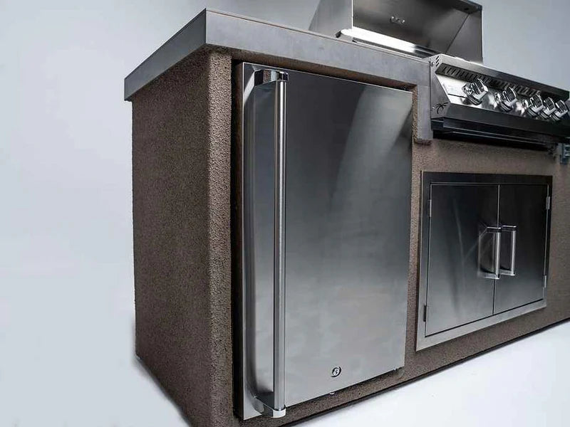 Outdoor Kitchen Island with Grill – Built-In 32” Grill + Fridge