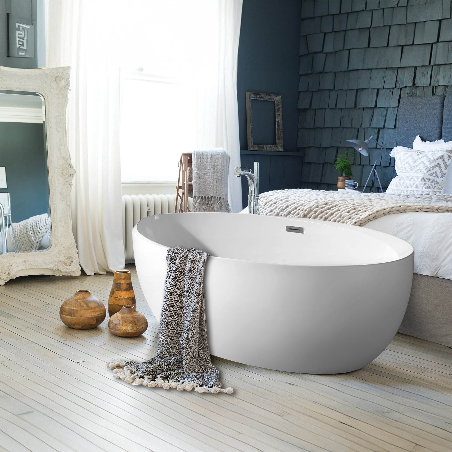 Acrylic Flatbottom Oval Bathtub in Glossy White