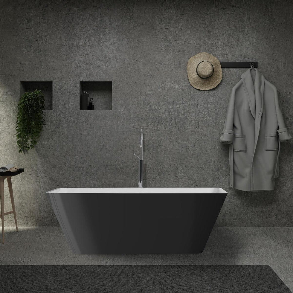 Bathtub Harmony - White & Black