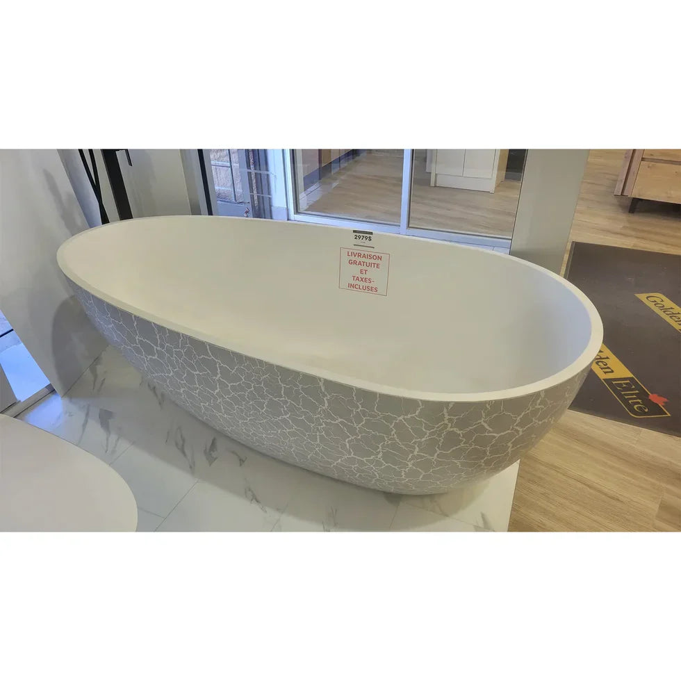Bathtub Oceania
